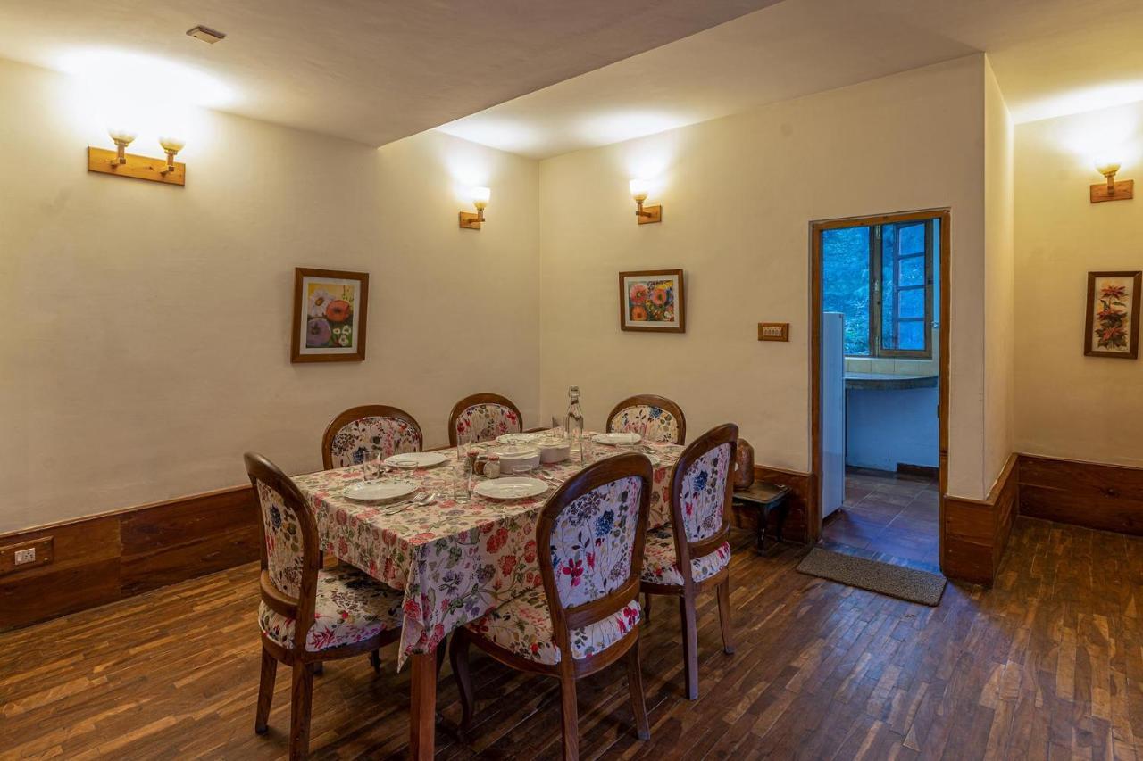 Stayvista At Casa Bella Vista- Mall Road Manali  Exterior photo