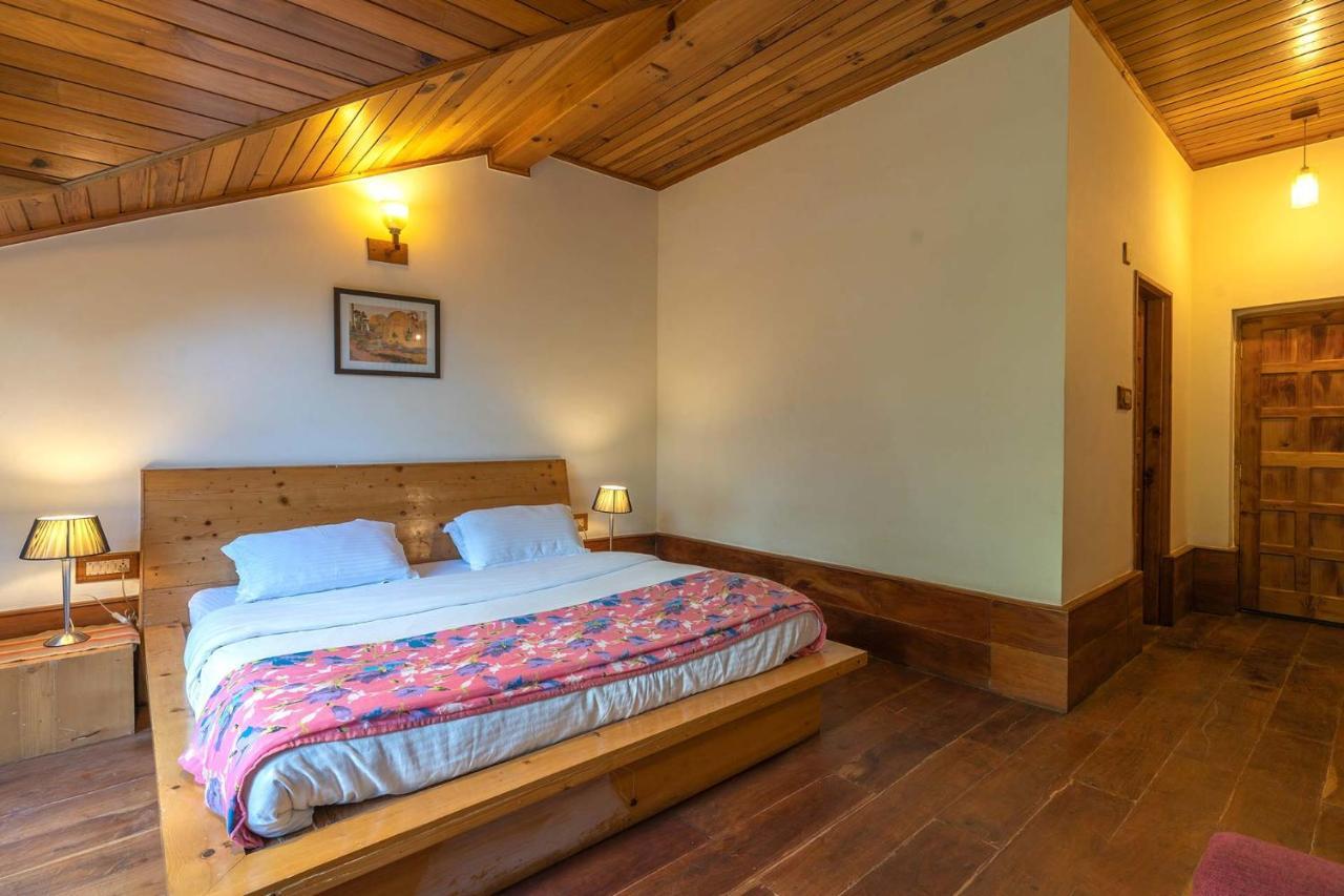 Stayvista At Casa Bella Vista- Mall Road Manali  Exterior photo